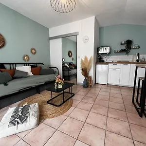 Apartment Aix-en-provence, Proche Toutes Comodites Et Axes Routiers, Linges Fournis, Aix-en-Provence